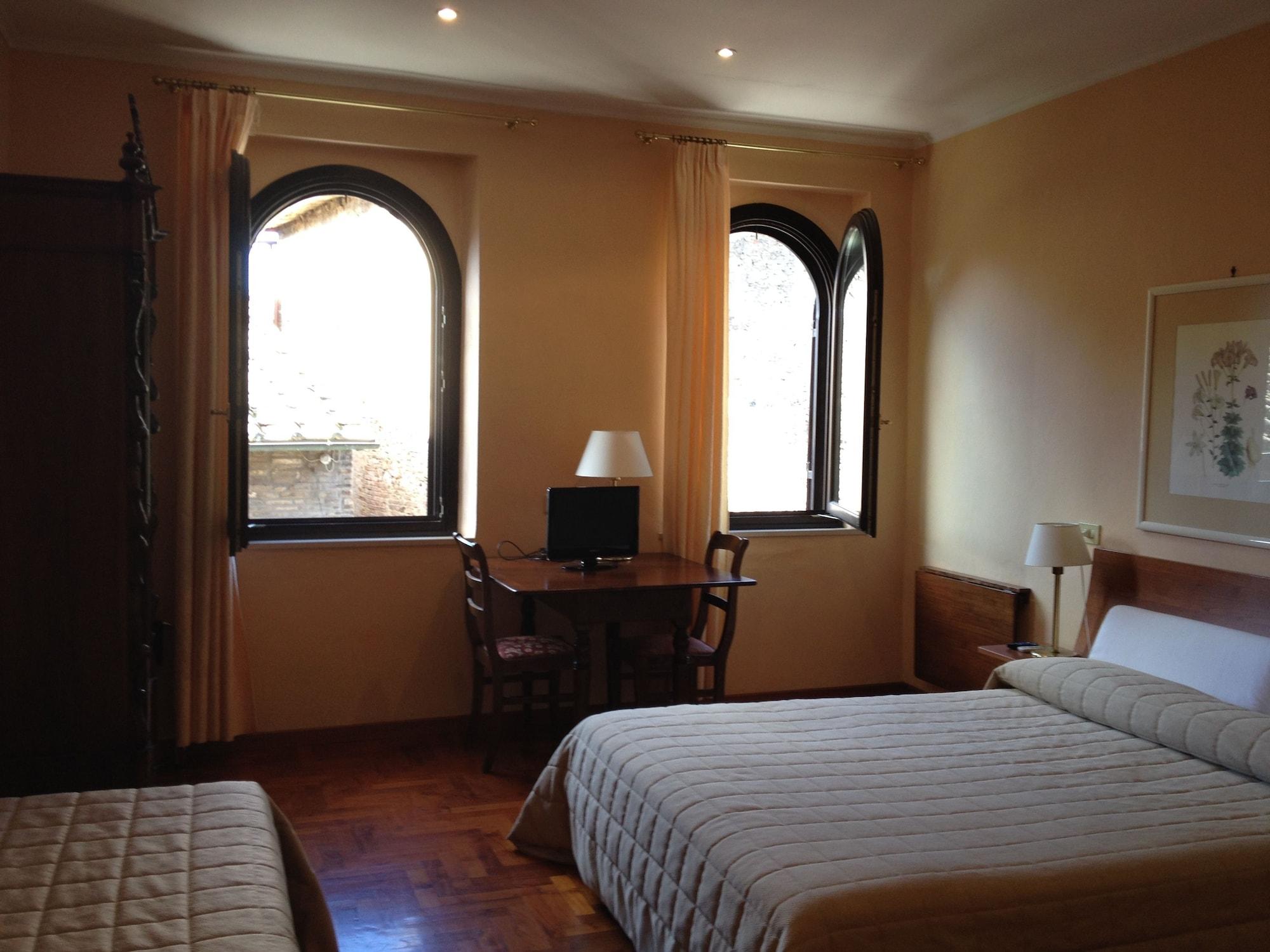 ホテル ベル ソッジョルノ サン・ジミニャーノ エクステリア 写真